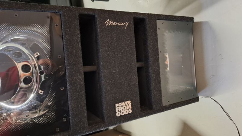 Brukt! HiFonics MR10DUAL. 2x10