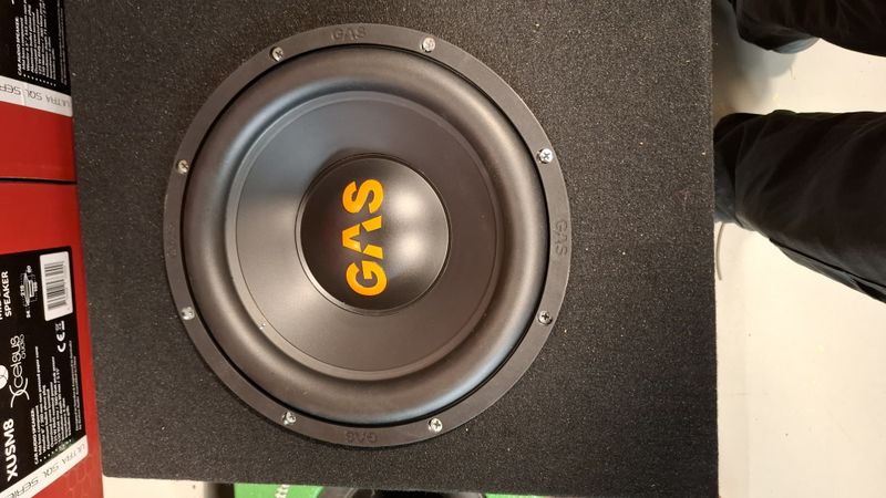 GAS MAD S2-10D2 i portet kasse. 