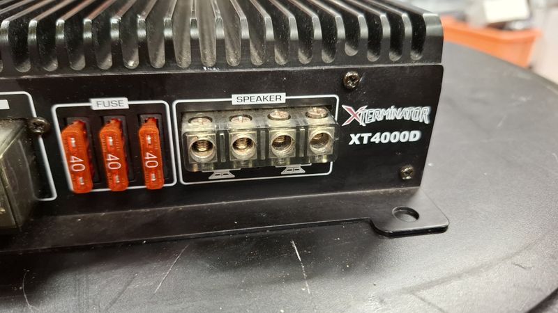 Brukt! US Amps Xterminator XT4000D mono forsterker. 4000watt